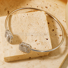 Fashionable Geometric Bracelet with Shiny Trendy Style for European and American.