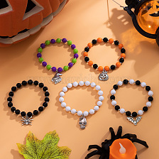 Halloween-themed pendant bead bracelet set of five, perfect for Halloween outfits and gifts.