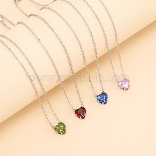 Wholesale Jewelry Heart-shaped Zircon Pendant Necklace 