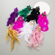 1 Pair Exaggerated Sweet Tassel Solid Color Alloy Glass Feather Drop Earrings